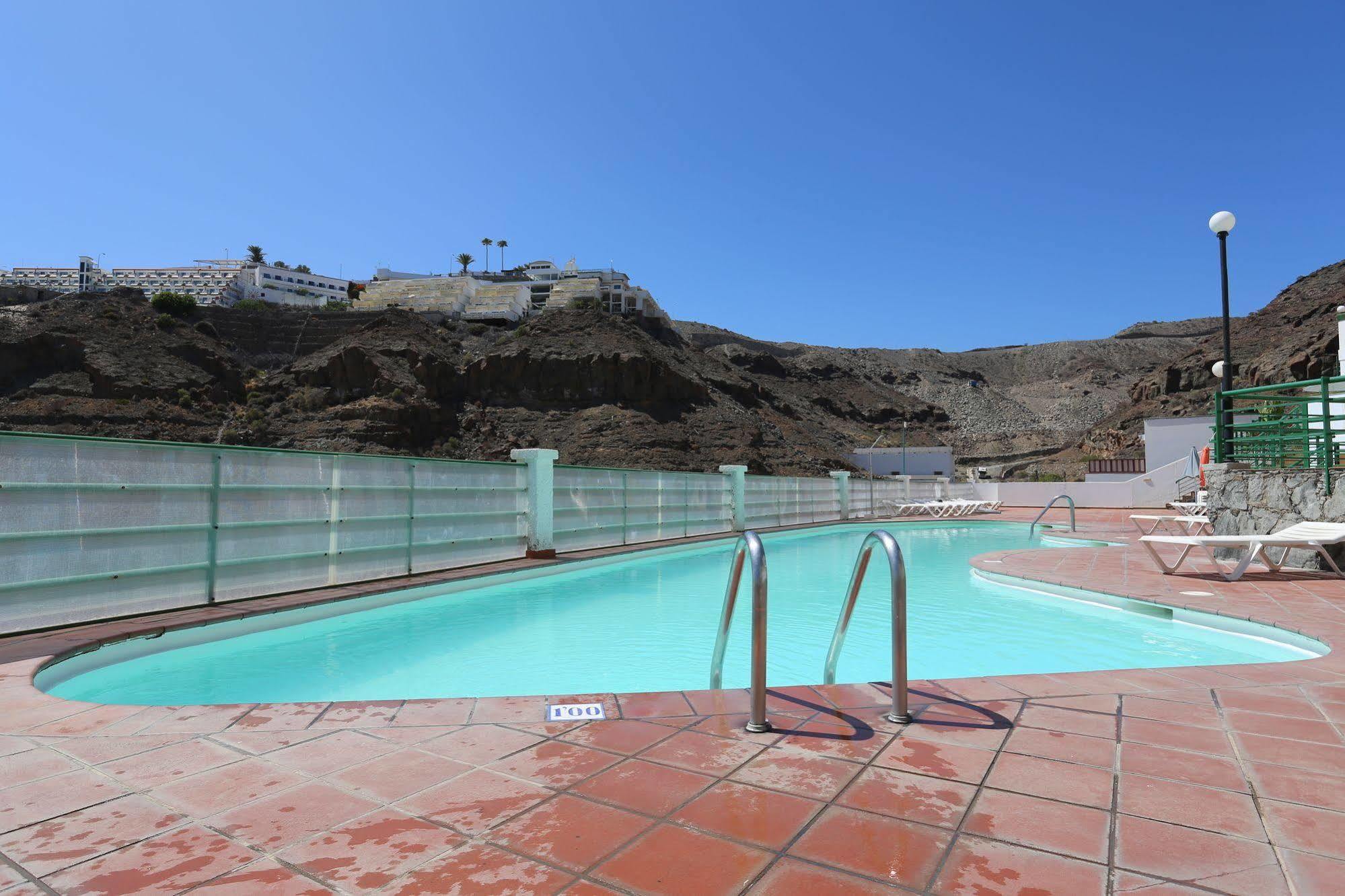 Aparthotel Halley 2*